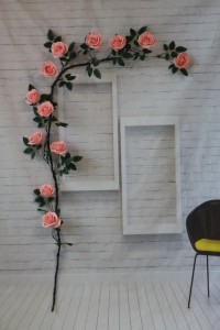 शादी के फूलों की सजावट कृत्रिम फूलों की माला गुलाब की बेल