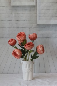 אדמונית מלאכותית פלסטיק פרחים מלאכותיים בעבודת יד פרחים בית מלון קניון קניון קישוט סיטונאי ורד מלאכותי