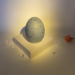 Декоративный подарок на пасхальное яйцо 2022 года