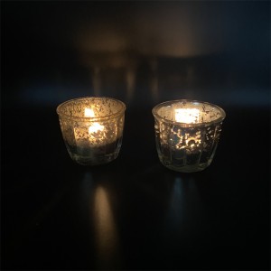 Romantischer Tischdeko-Kerzenständer