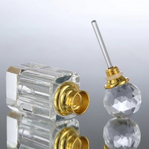 Botella de aceite esencial de botella de perfume de cristal de cristal excelente caliente barata