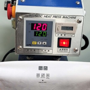 120 ℃ tenperatura baxuko bero-transferentziako etiketak arropetarako