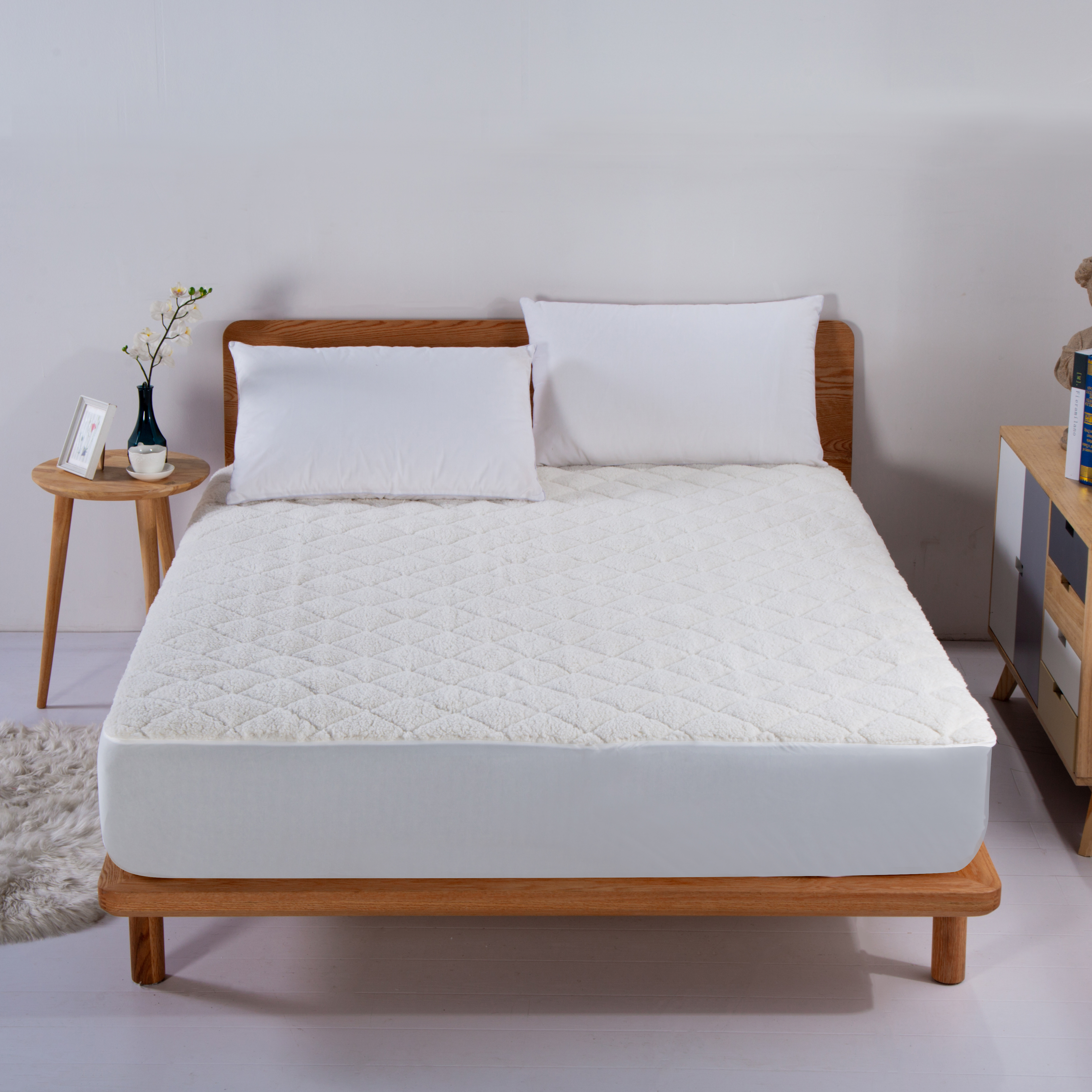 quilted mattress pad /cover