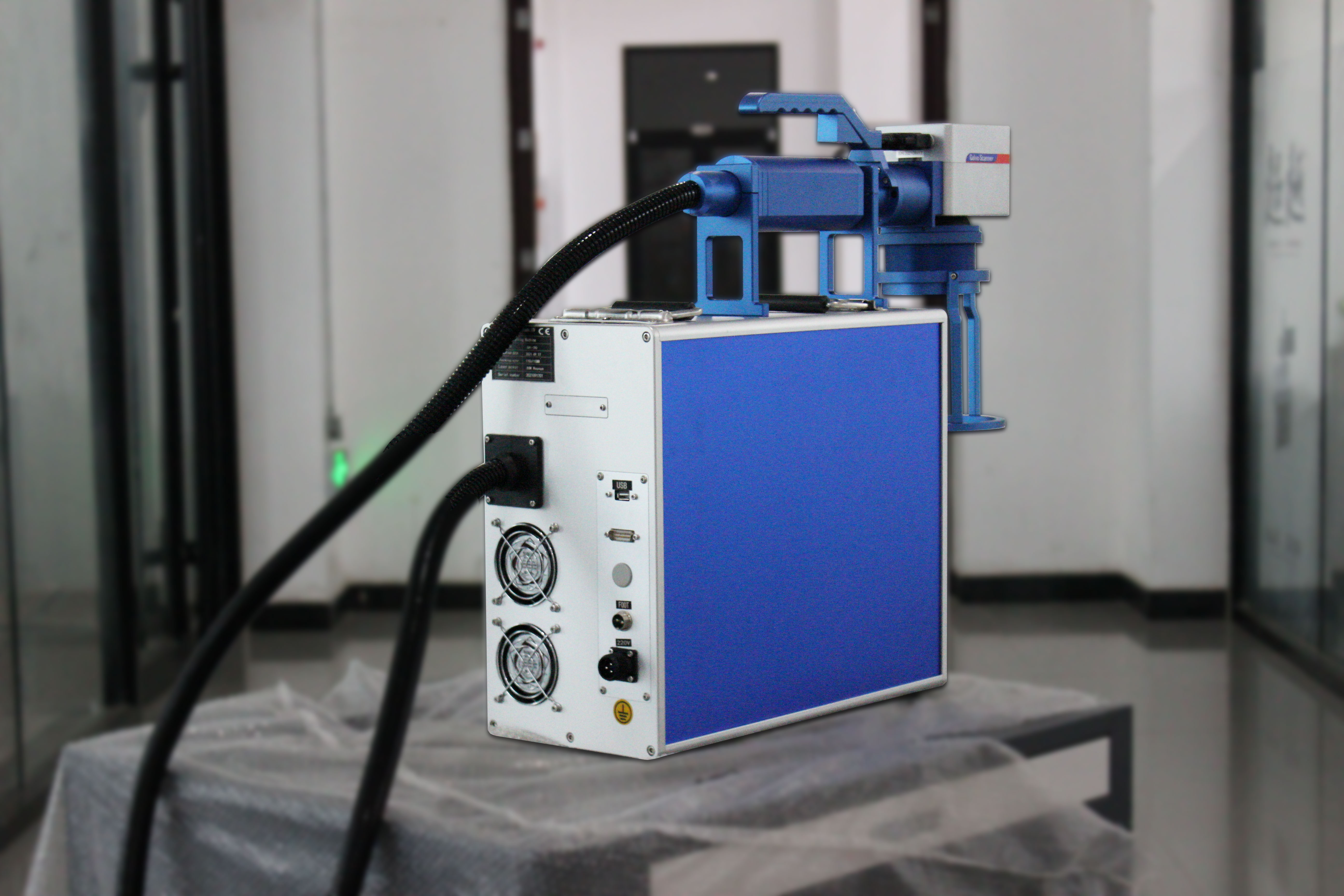 Ručni stroj za lasersko označavanje vlaknima
