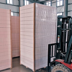 Kaviri-sided aluminium foil composite phenolic wall insulation board