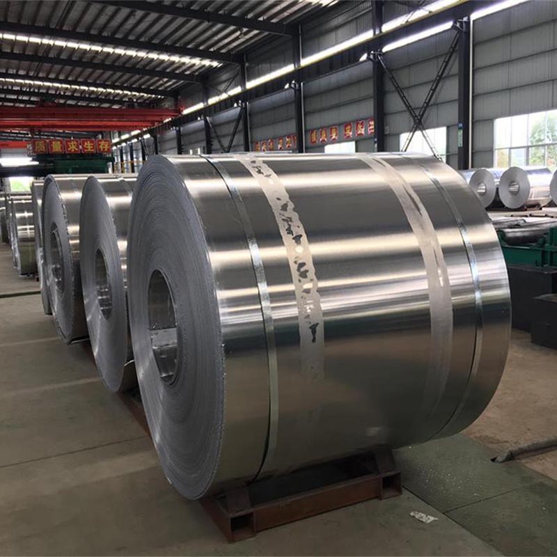 Çmimi i fabrikës me shumicë 1060 3003 3004 5052 spirale alumini të lyer paraprakisht me ngjyra Roll me bobina alumini Imazhi i veçuar