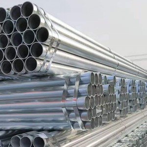 Prezo de fábrica para o material de construción en China Tubo de aceiro de carbono/ERW/sección oca galvanizado/soldado/negro/tubo cadrado/rectangular/tubo redondo/tubo para andamios