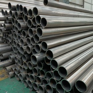 Desain Pantun Anyar pikeun Pabrik Cina Langsung Dijual Pipa Cai Stainless Steel