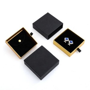 Нов стил персонализирана кутия за годежен пръстен, кутия за обеци, подаръчна кутия за опаковане на бижута с вашия доставчик на лого