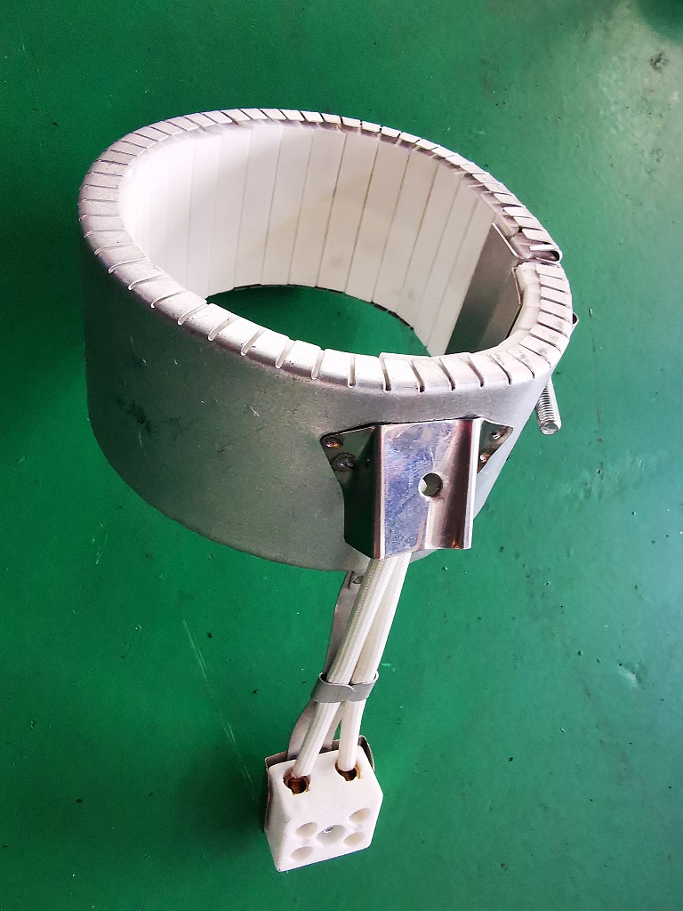 ceramic heater for inejction machines