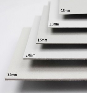 Výrobci papírů Tuhá šedá na bílém Základní papír na recyklovaném papíru