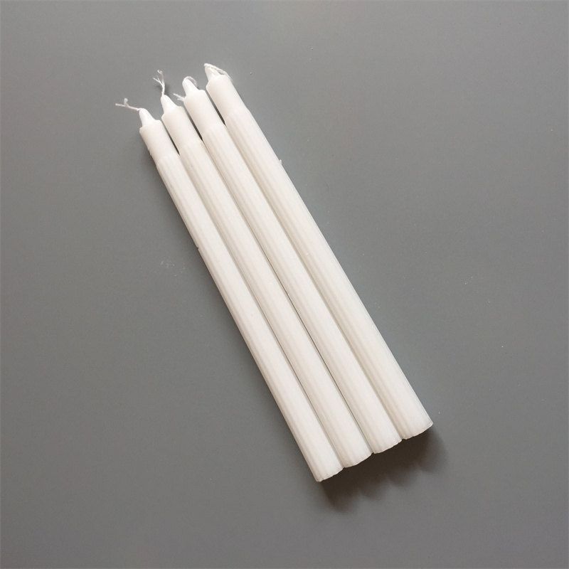 WHITE FLUTED CANDLES BOUGIE VELA EXPORTED TO AFRICA MADE BY PARAFFIN WAX