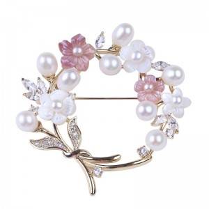 Fashion Freshwater Pearl Brooches Shell & Gold Plated Jewelry Wedding Elegant Zircon Flower Brooch Pins For Women
