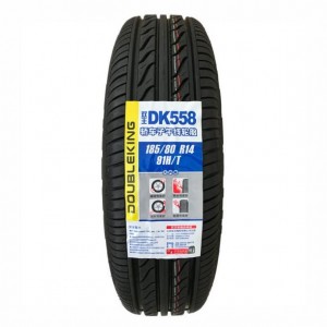 Autocollant d'étiquette de pneu auto-adhésif à forte adhérence étiquette PP/PVC/vinyle pour l'emballage de pneu autocollant d'étiquette automobile pour pneus de voiture