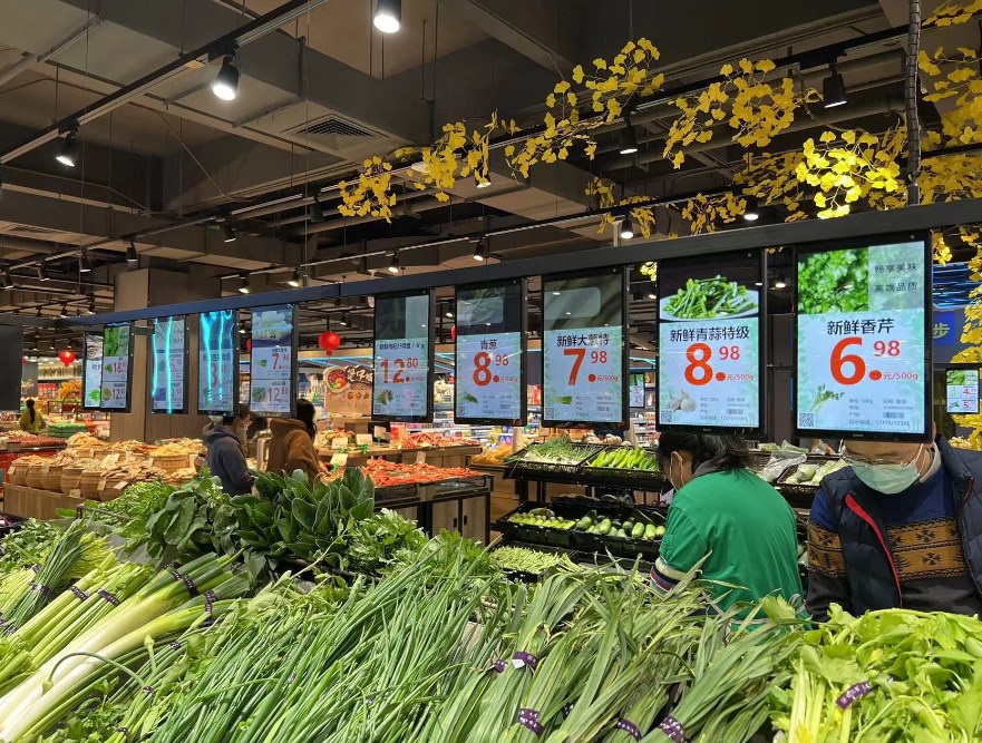ZKONG Sparkle Digital Signage Takes Fresh Produce Shopping to the Next Level