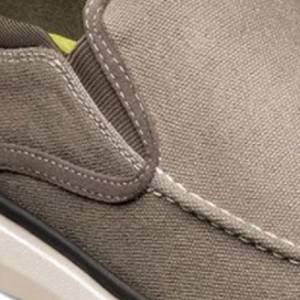 Удобная на заводе повседневная обувь на плоской пятке из холста цвета хаки для мужчин