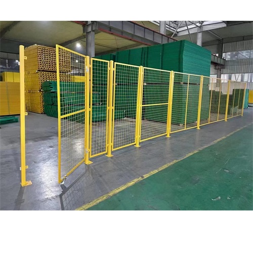 PVC coated warehouse skieding fence workshop isolearre poarte priis te keap fabryk laske hek