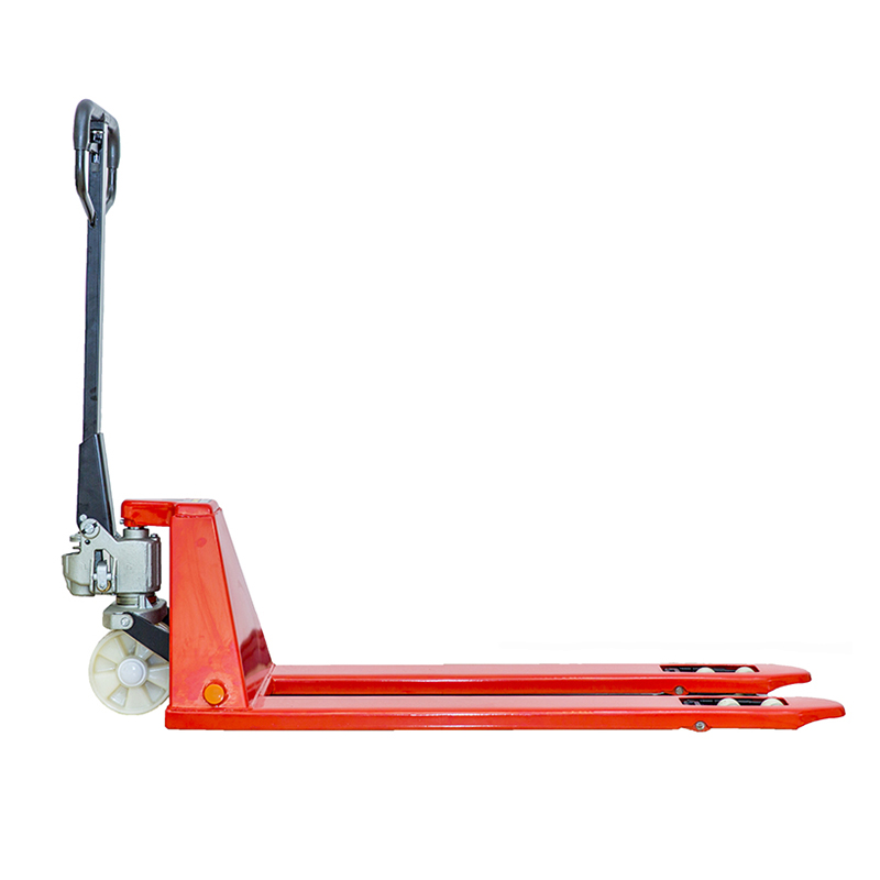 Multiway unveils new pallet truck. UN Forklift sets 10,000-machine goal. Materials handling products honoured.