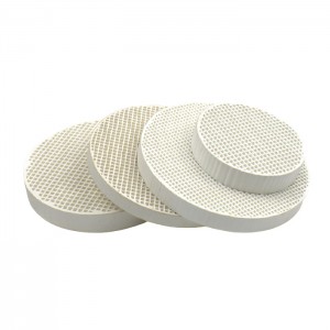 China Wholesale Ceramic Honeycomb Soldering Block Factories Pricelist –  Infrared honeycomb ceramic plate for BBQ  – Zhongtai