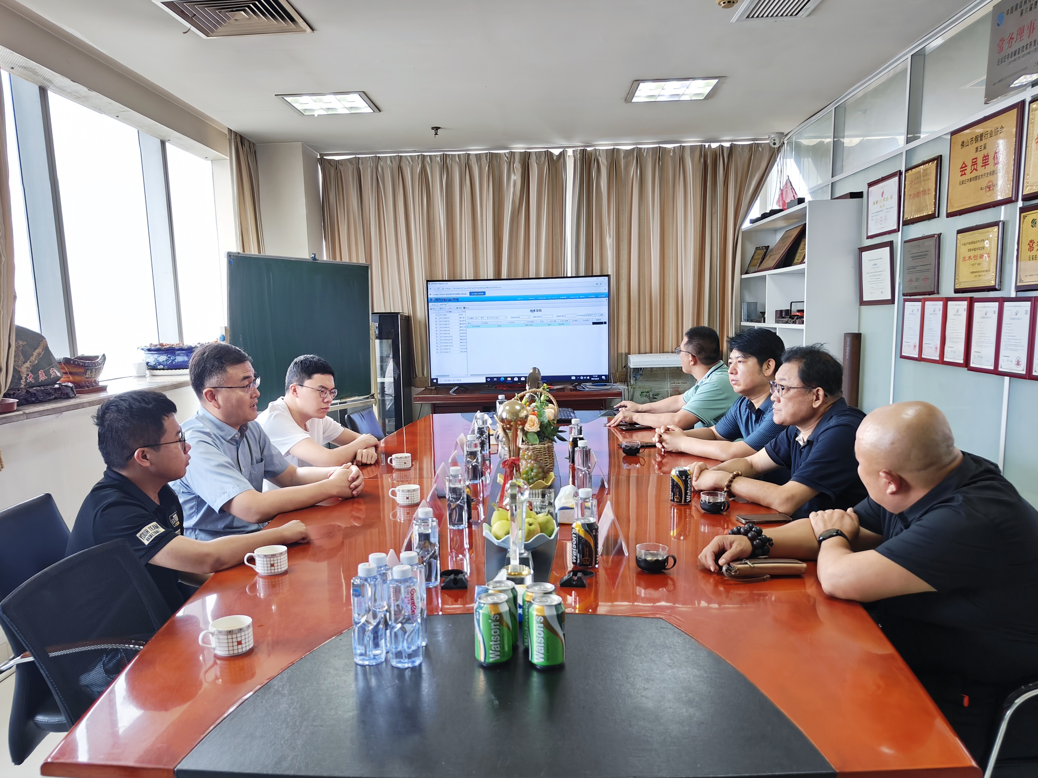 Comunicação da Indústria |O secretário-geral da Associação do Aço Formado a Frio, Han Fei, e sua delegação visitaram a ZTZG para orientar o trabalho