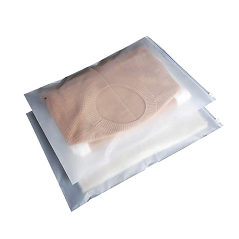 China Biodegradable Frosted Zipper Bags per vestiti cù Vent Holes