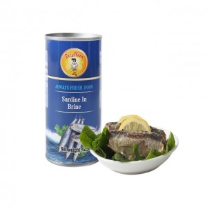 Canned sardine sa brine