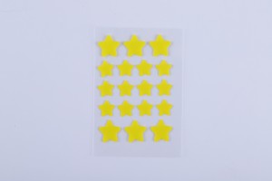 Sunshine Shield – żółte plastry na pryszcze do szybkiej i skutecznej ochrony przed skazami