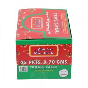 Tomato paste or sauce in standing sachets (doypack)
