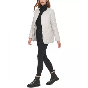 Women’s Collarless Onion Quilted Coat White Round Neck Front Button Hot Selling 2023