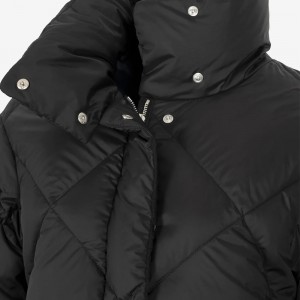 Women Down Coat 100% Polyester Waterproof Lapel Collar Front Button Closure Welt Pockets Wholesale Winter