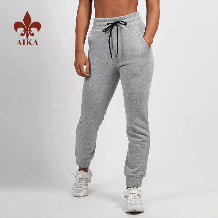 Wholesale Custom High quality blank loose fitted elastic cargo joggers pants women