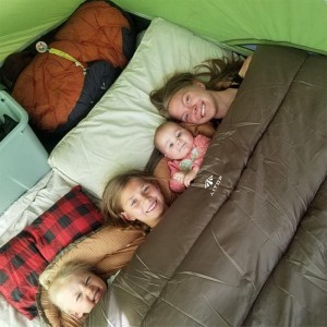 Warm and Comfortable Queen-Size Double Sleeping Bag for Family Camping