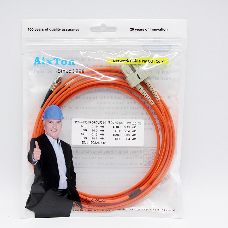 Cordones de remiendo dúplex del modo multi del cordón de remiendo de la fibra óptica del Sc FC 3.0mm