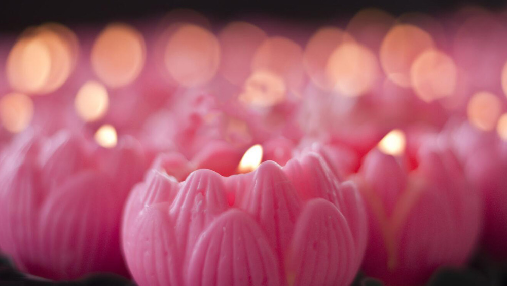 L'utilisation des bougies dans le bouddhisme
