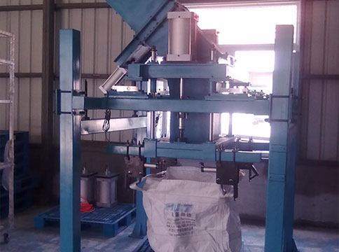 How to use ton bag packaging machine?