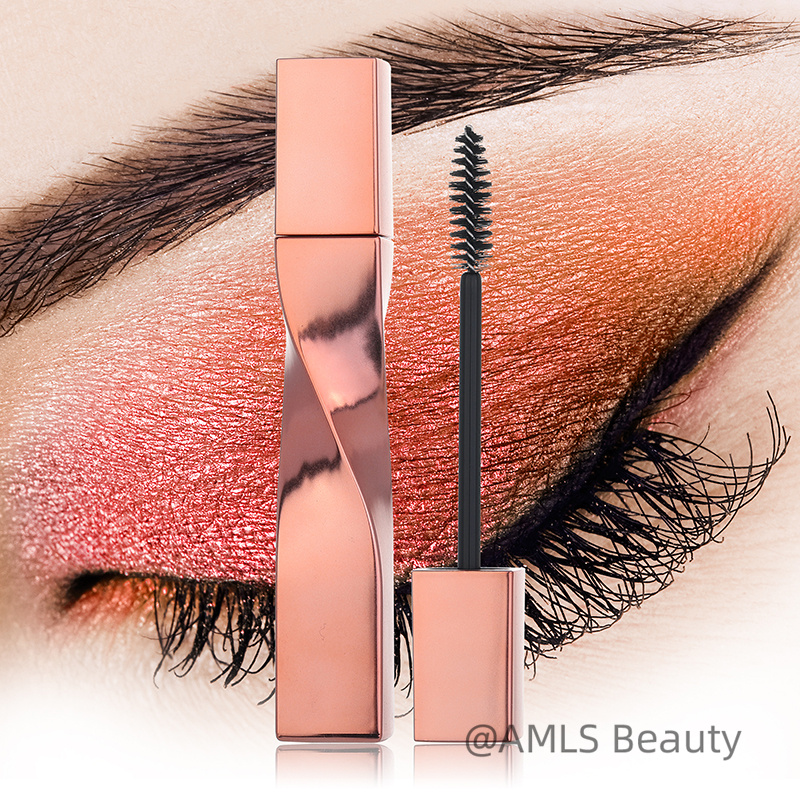 Wholesale Custom Private Label waterproof Long Lasting Volumizing 4D Silk Fiber Eyelash Extension Mascara Featured Image