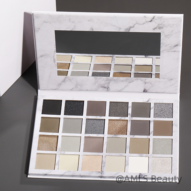 Custom your own makeup eyeshadow palette low moq 24 colors smoky eyeshadow palette private label Featured Image