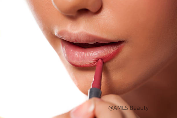 Current Trends – AMLS Beauty Lip Liner Pencil