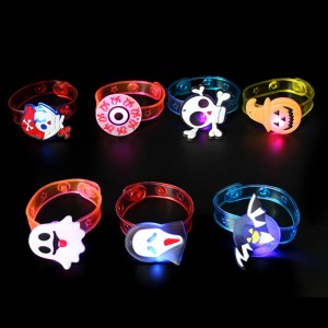 Halloween luminous bracelet children’s soft rubber bracelet toy led flash wrist band