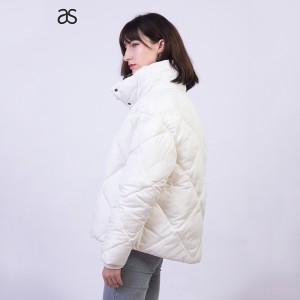 Urban fashion fake down Winter Outwear Quilted windproof puffer Jacket for Women