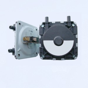 Wall-hung boiler gas furnace air pressure switch
