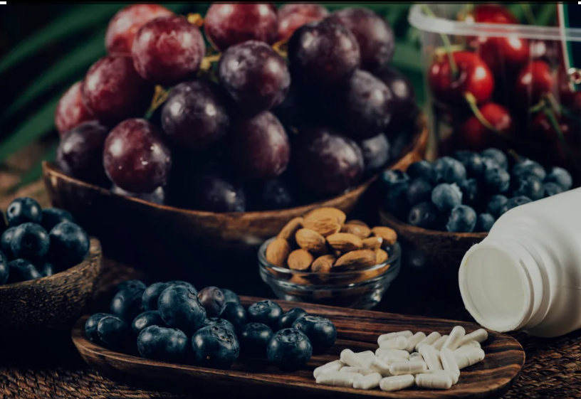 Pterostilbene dietetikoari buruzko ikuspegi berriak: iturriak, metabolismoa eta osasuna sustatzeko efektuak