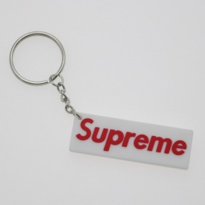 Grosir Murah Custom Superme 2D PVC Keychain
