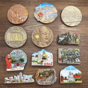 Customized Resin Colorful Tourist Fridge Magnets Souvenirs