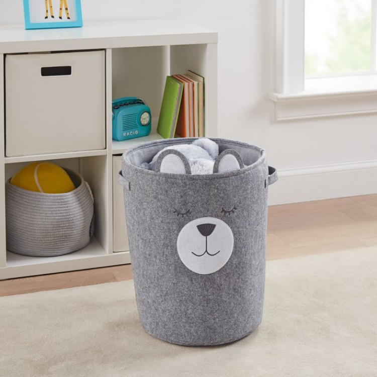 Grey Homes & School Cesto de lavandería redondo cónico de oso de fieltro con forro de cordón