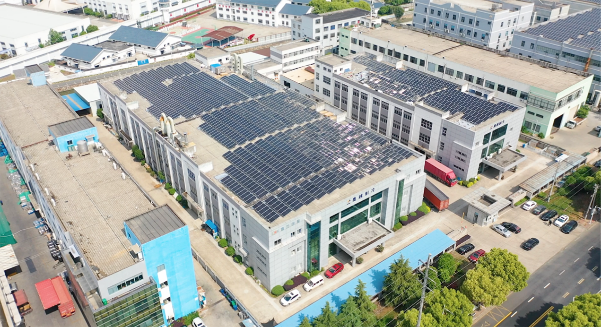 Suzhou Aoyue Refrigeration Equipment Co., Ltd. menyahut seruan kerajaan untuk memasang panel fotovoltaik solar pada Mei 2023, menjadi salah satu syarikat pertama memasang fotov solar...