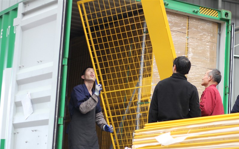 Four Containers of the Temporary Edge Protection Systems Delivered to Singapore