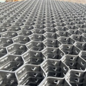 High-Quality Refractory Hex Mesh