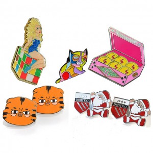 Manufacturer Colorful Princess Queen Cartoon Custom Metal Soft Hard Enamel Glitter Lapel Pin Badge For Gifts