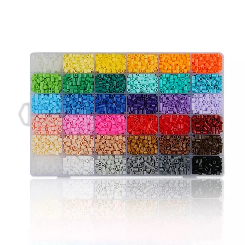 Kit Supremo 4000 Hama Beads MIDI 5mm, 2 Tableros, Pinza, Papel y Llaveros -  Perler Pixel Art